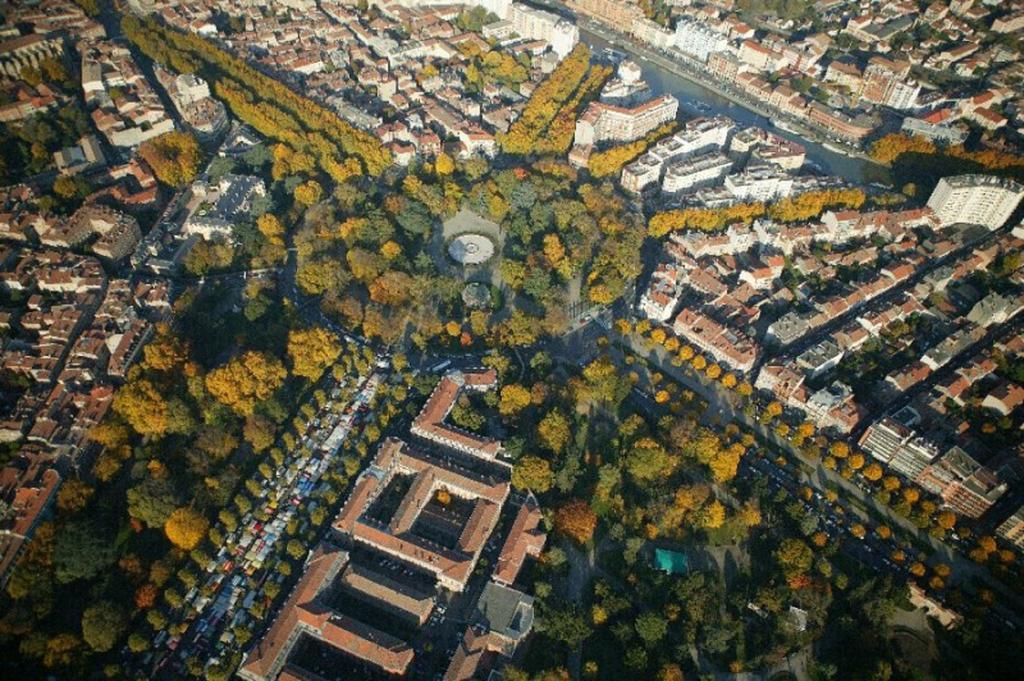 Le Clos Des Nobles Appartement Toulouse Buitenkant foto